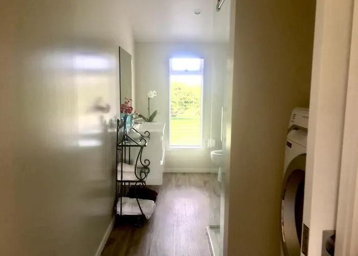 아파트 Shearer's Quarters